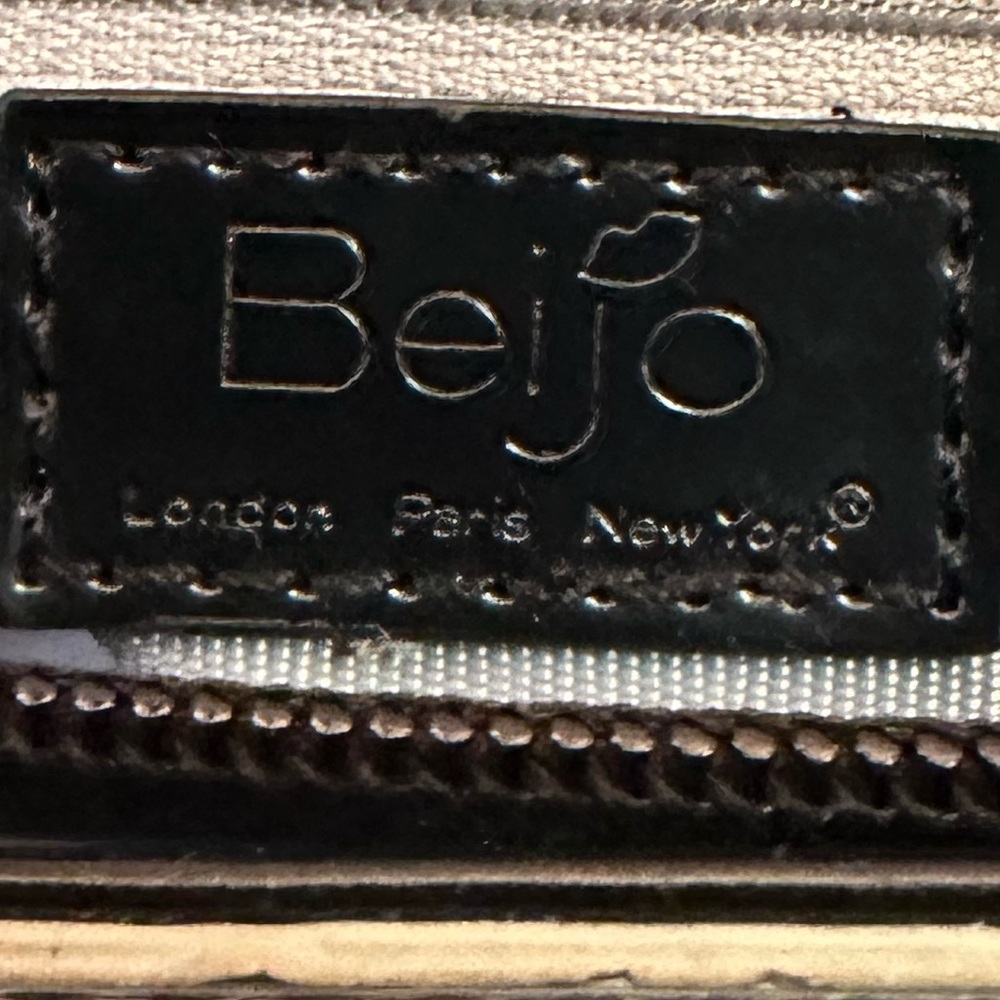 Biejo Classic  Elegant Metallic Taupe and Black Shoulder Tote Bag - Picture 13 of 14